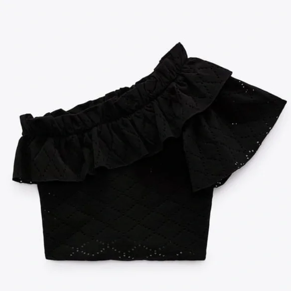 Zara Asymmetric black top - Picture 2 of 6